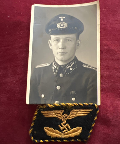 Nazi Germany, railway collar badge, with photograph