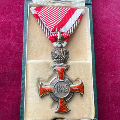 Austria, Order of Franz Joseph, 4th class, silver, dated 1915, a nice example