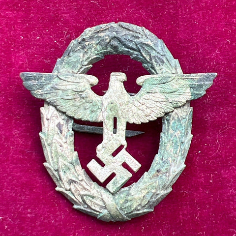 Nazi Germany, police cap badge, early type
