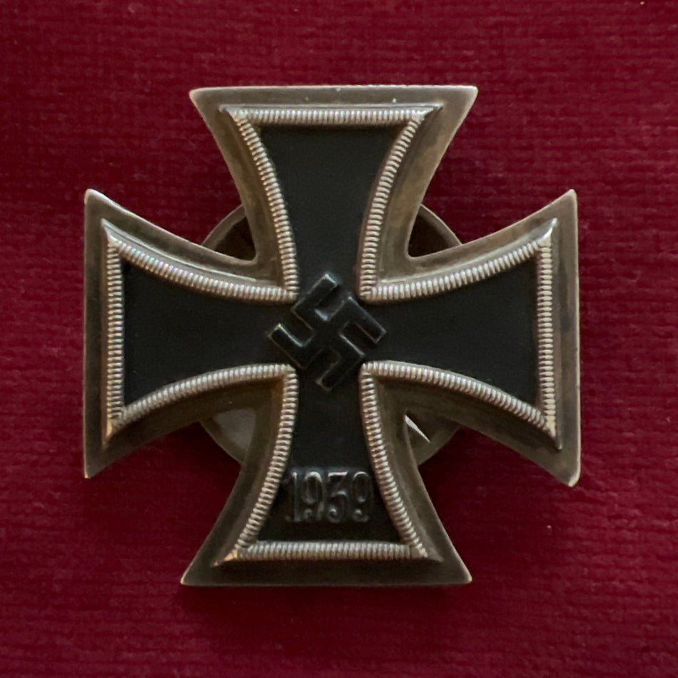 Nazi Germany, Iron Cross, 1st class, screw back, unmarked, a good example of type