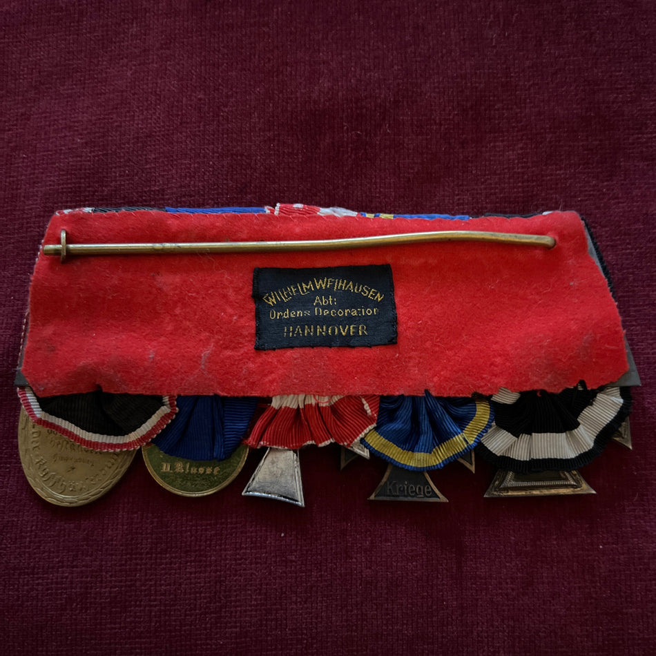 Germany, group of 5, WWI Iron Cross, Earnst August Cross, 1914-18, Hamburg Cross, Long Service Medal & Kuffhanben 1914-18, some wear to the ribbon of the Hamburg Cross, all medals in good condition