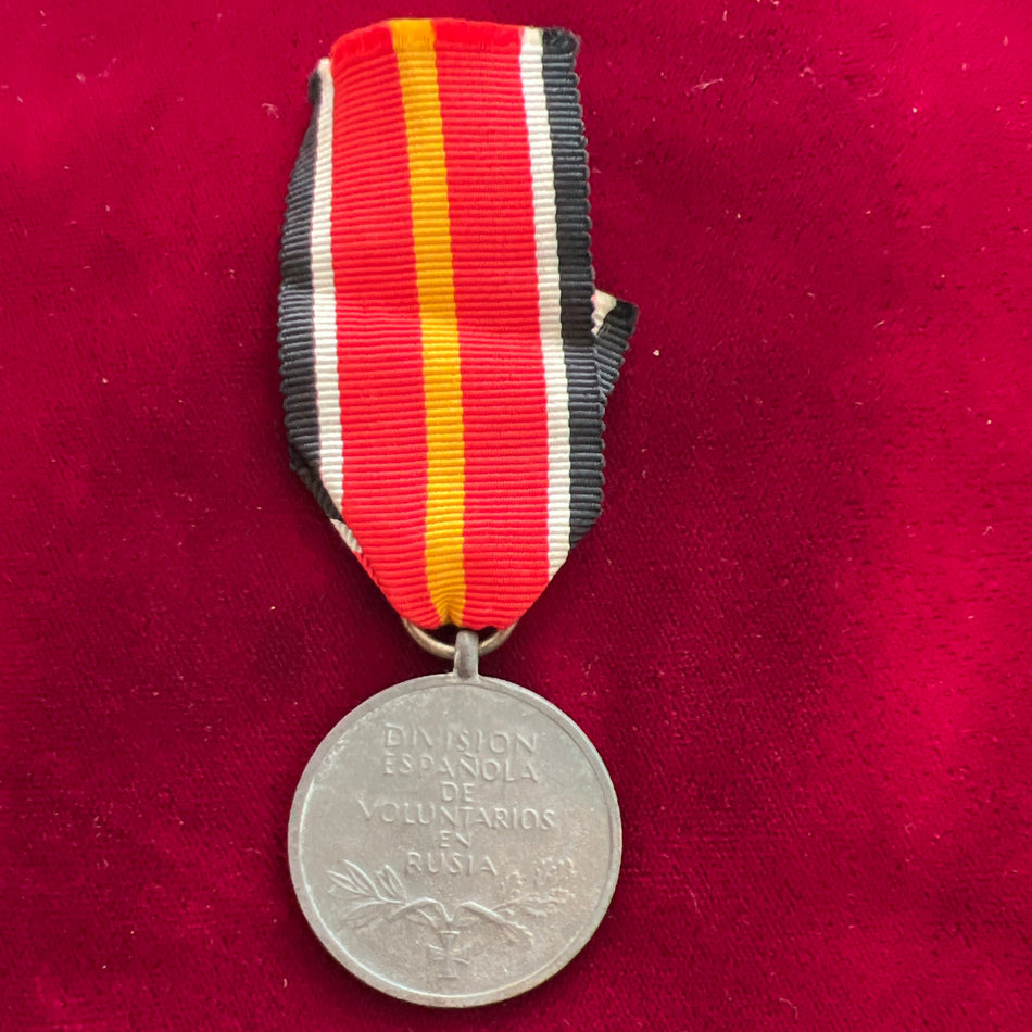 Nazi Germany, Spanish Volunteer Medal, zinc issue, gilt worn