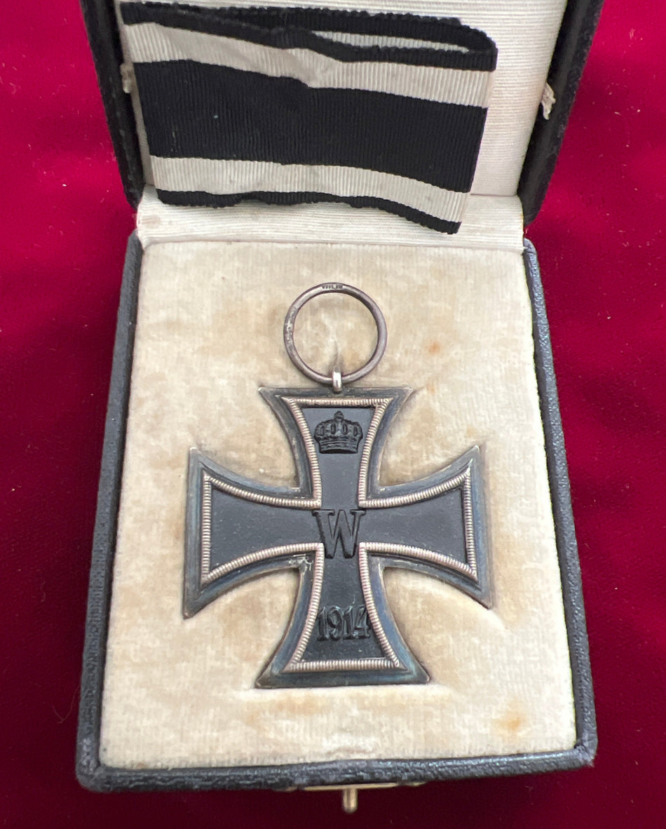 Imperial Germany, Iron Cross 1914-18, 2nd class, in original case (scarce), maker marked on cross