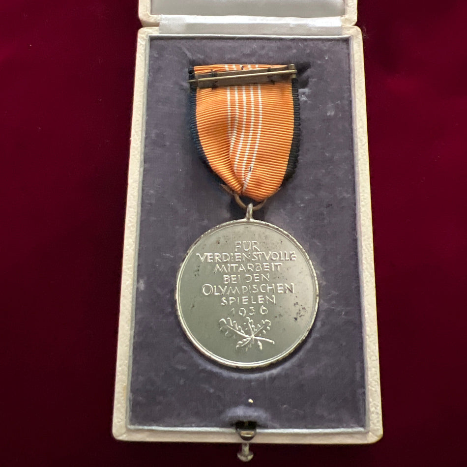 Nazi Germany, Olympic Medal 1936, in original case, a good example of type