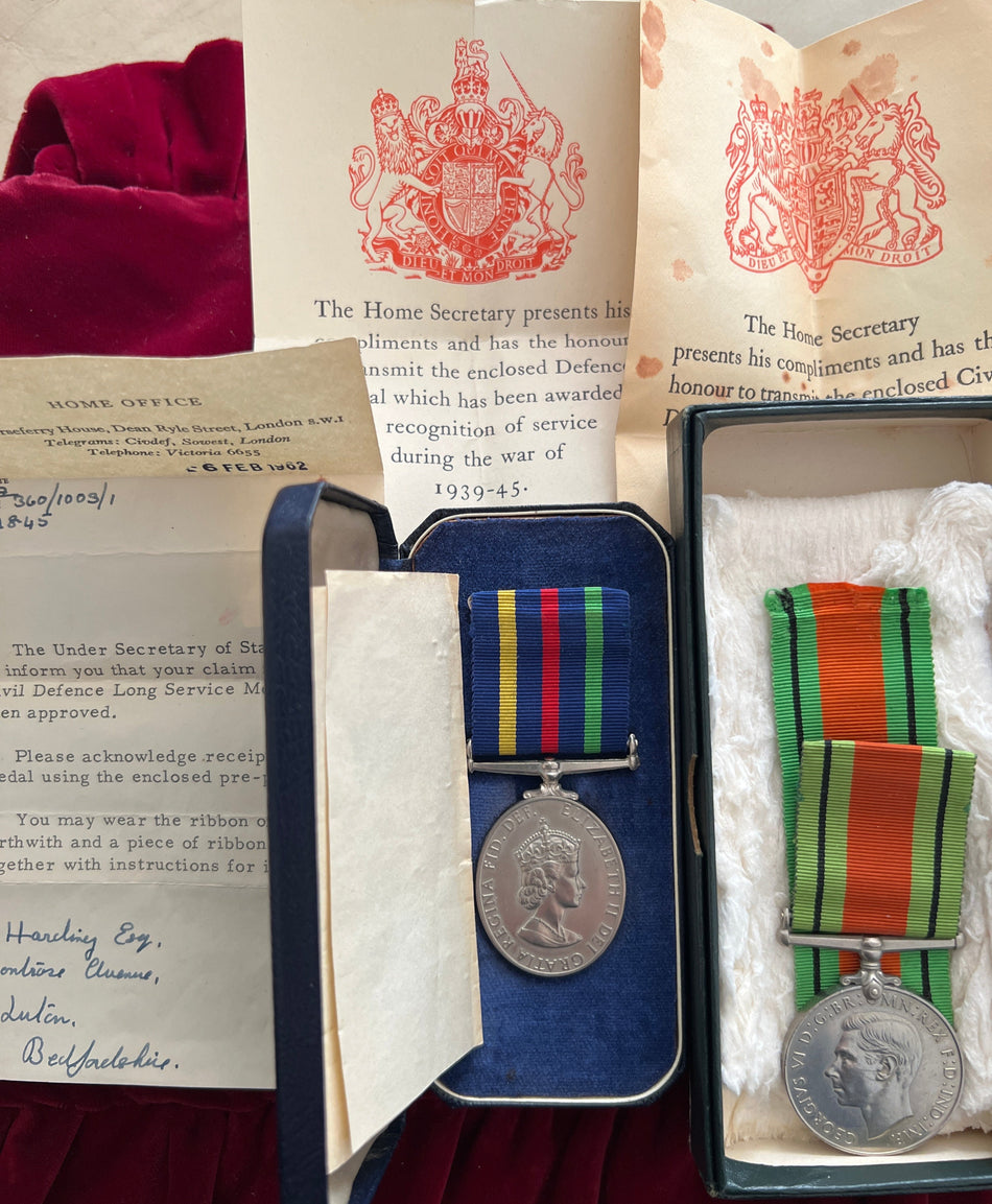 Defence Medal & Civil Defence Medal with original box & certificate of issue awarded 6th February 1962 to W. B. Harding