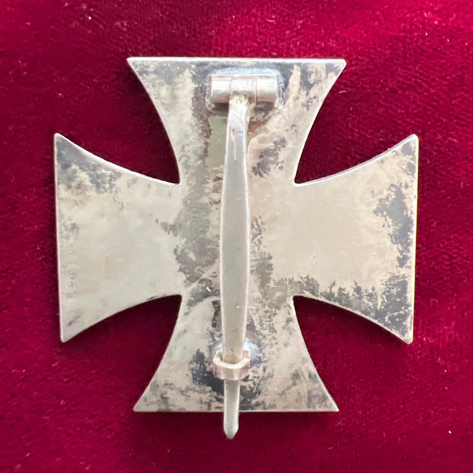 Nazi Germany, Iron Cross, 1939-45, 1st class, unmarked, a good example of type