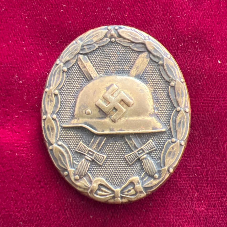 Nazi Germany, Wound Badge, early type, with large size pin, marked number 113