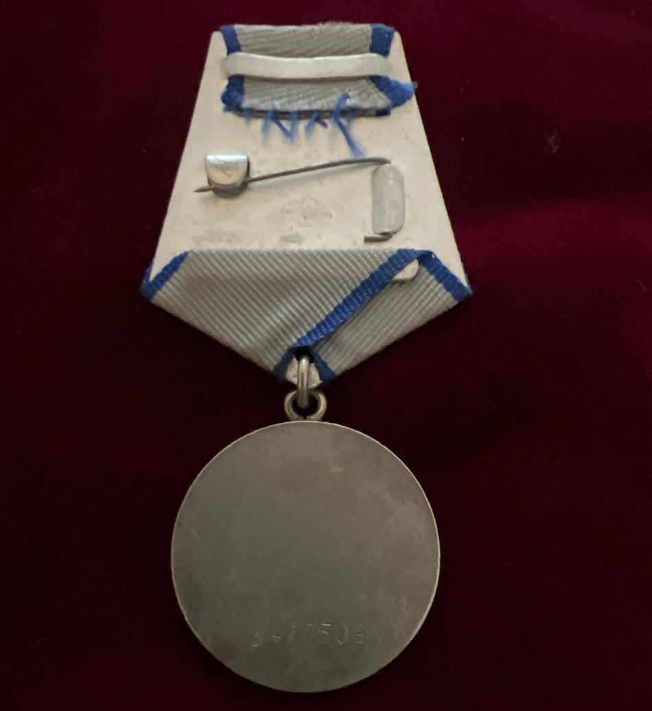 USSR, Medal of Valour with history to Lieutenant Ivan Yegorovich, served October 1941-47, awarded the medal on the Belarusian Front 28 December 1944, later awarded the Red Star with 29 Guards Rifle Corps 27/6/1945, a scarce award for the Defence of Moscow