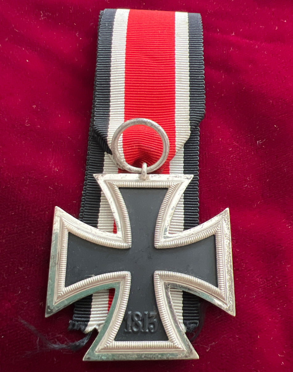 Nazi Germany, Iron Cross 1939-45, maker marked number 4, full ribbon, a good example with original finish