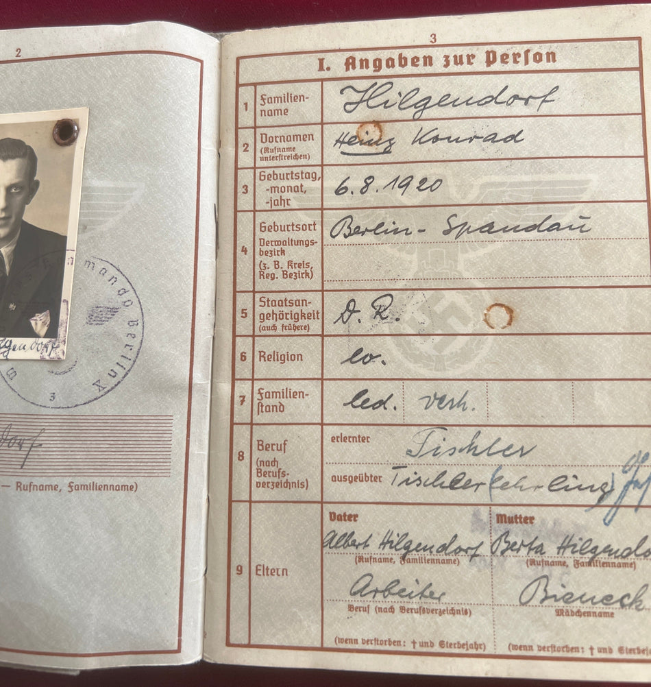 Nazi Germany, Wehrpass to Heinz Tlilgudorfv, he served on the Russian Front 1941, with service history