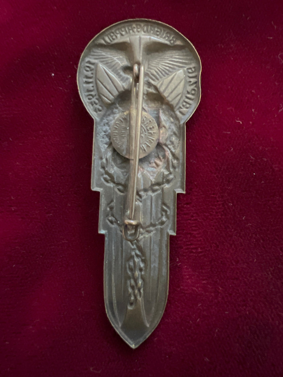 Nazi Germany, early SA Rally Badge for 1933, scarce