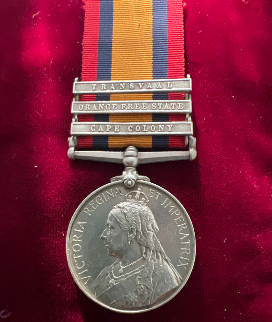 Queen's South Africa Medal, 3 bars: Transvaal, Orange Free State & Cape Colony, to 4848 Private F. Beacham, 2nd Seaforth Highlanders