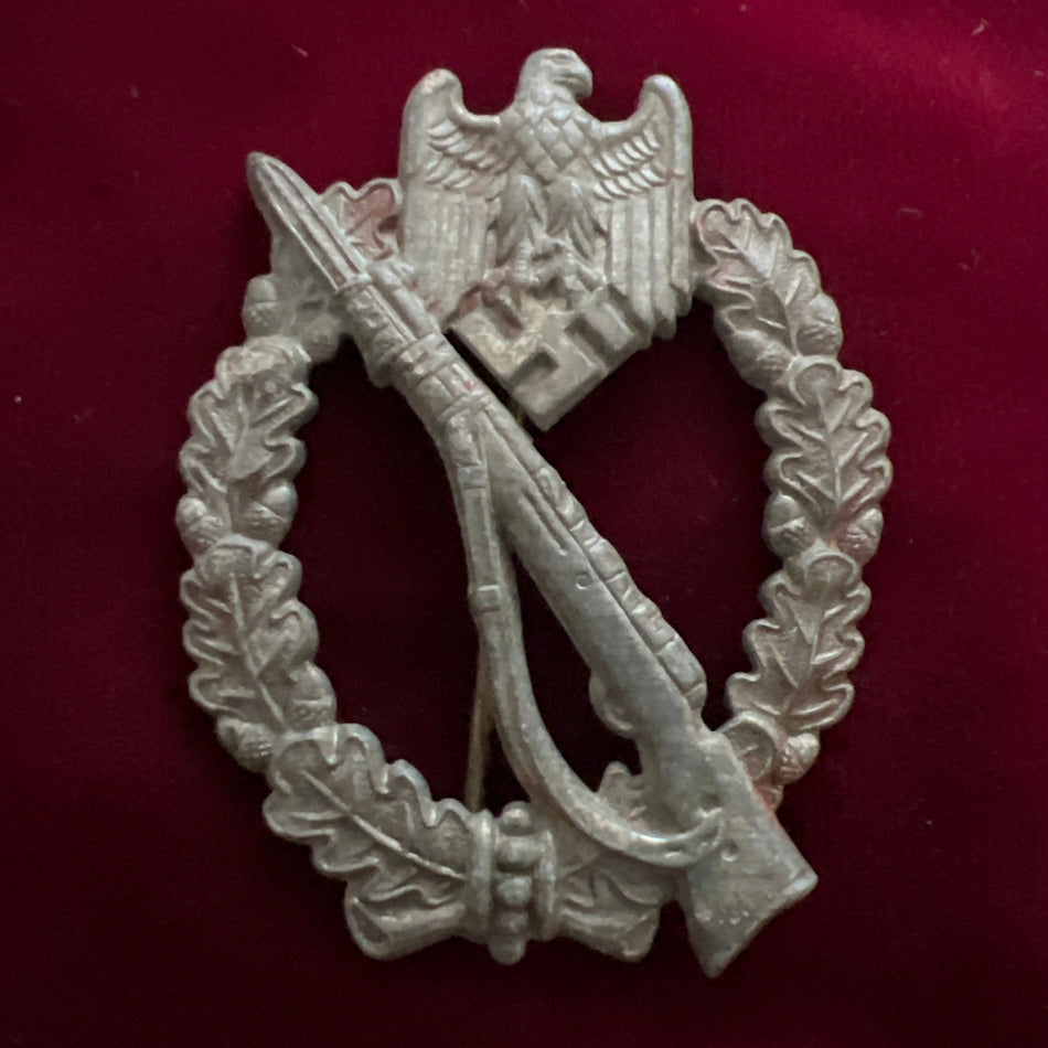 Nazi Germany, Infantry Assault Badge, late-war, a good example of type