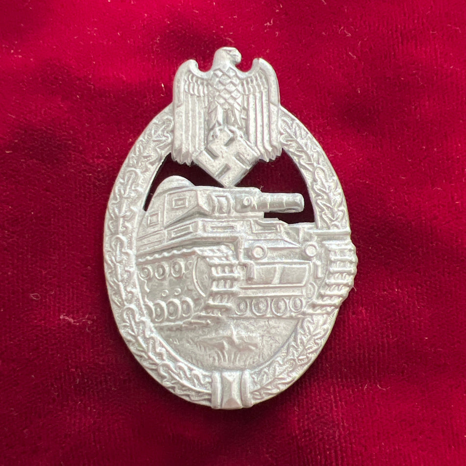 Nazi Germany, Tank Assault War Badge, late-war, with good finish