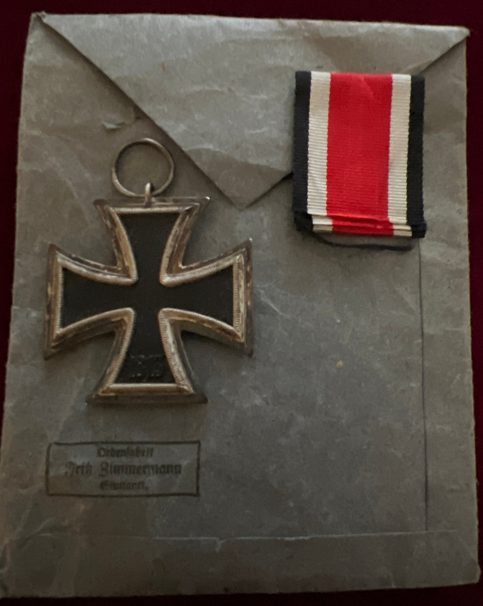 Nazi Germany, Iron Cross, 1939-45, with original packet of issue