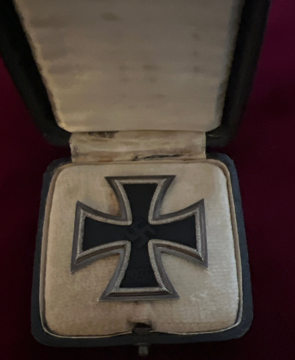 Iron Cross, 1st class, unmarked, in original case, some wear to case, a good example of type