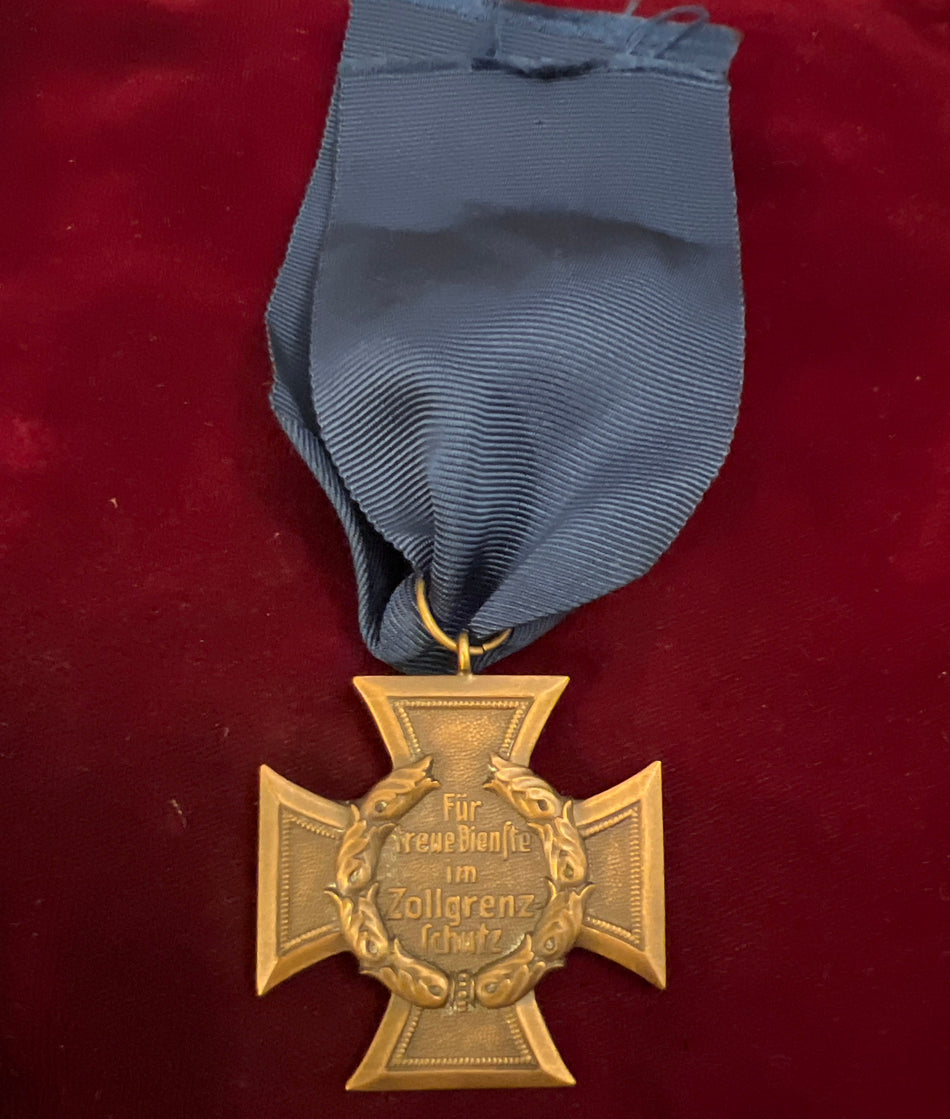 Nazi Germany, Customs Decoration, with correct ribbon, scarce