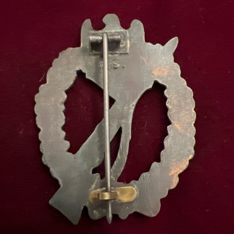 Nazi Germany, Infantry Assault Badge, marker marked R.S., late-war issue, a good example of type