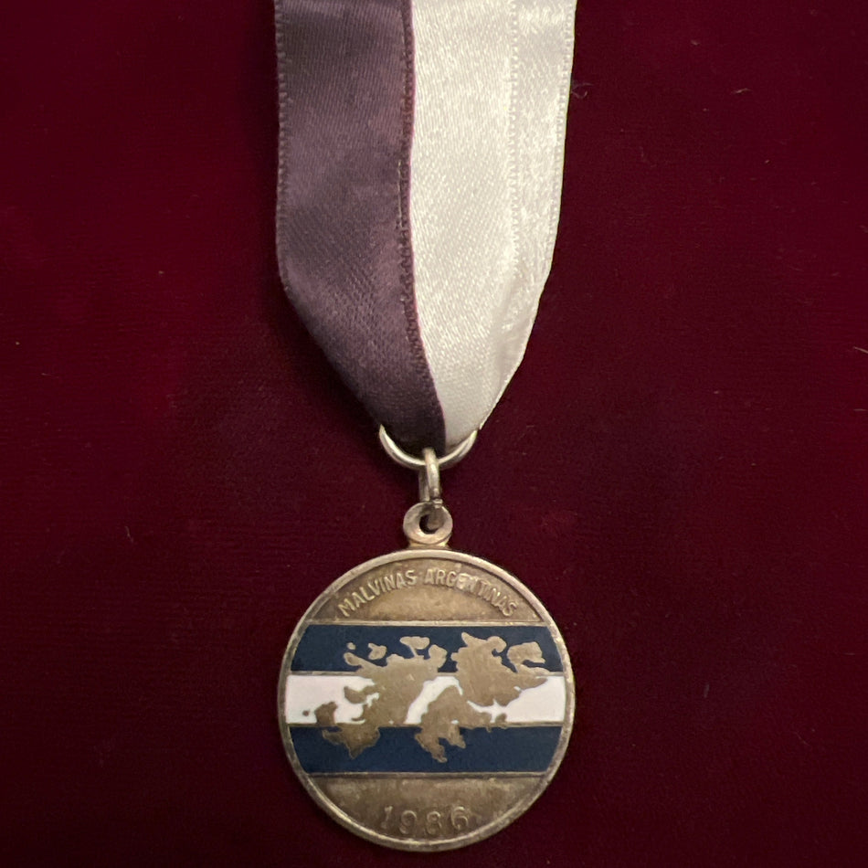 Argentina, Falklands War Medal, 1982, named to S S Manuel Salinas, scarce