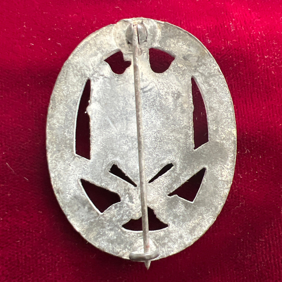 Nazi Germany, General Assault Badge, late-war, a good example of type