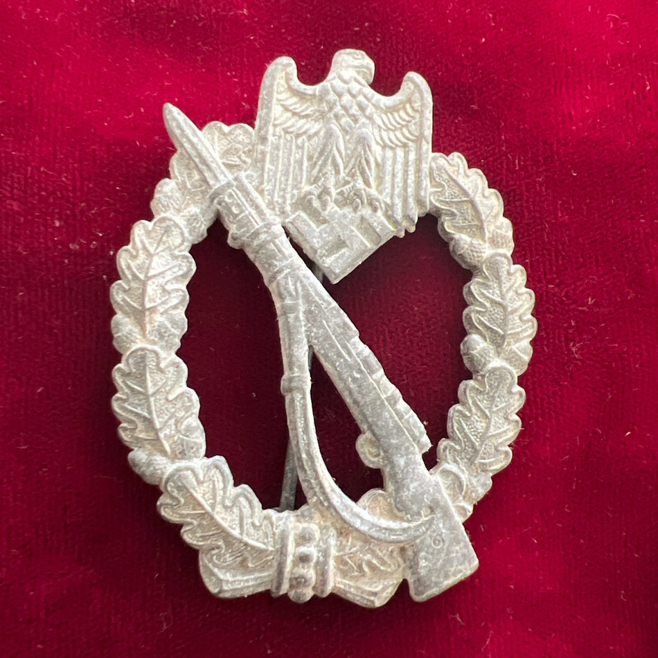 Nazi Germany, Infantry Assault War Badge, late-war