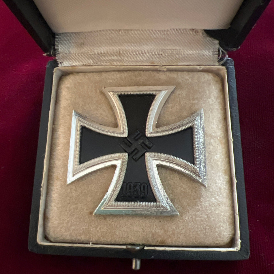 Nazi Germany, Iron Cross, 1st class, maker marked number 4, in original case, a good example of type