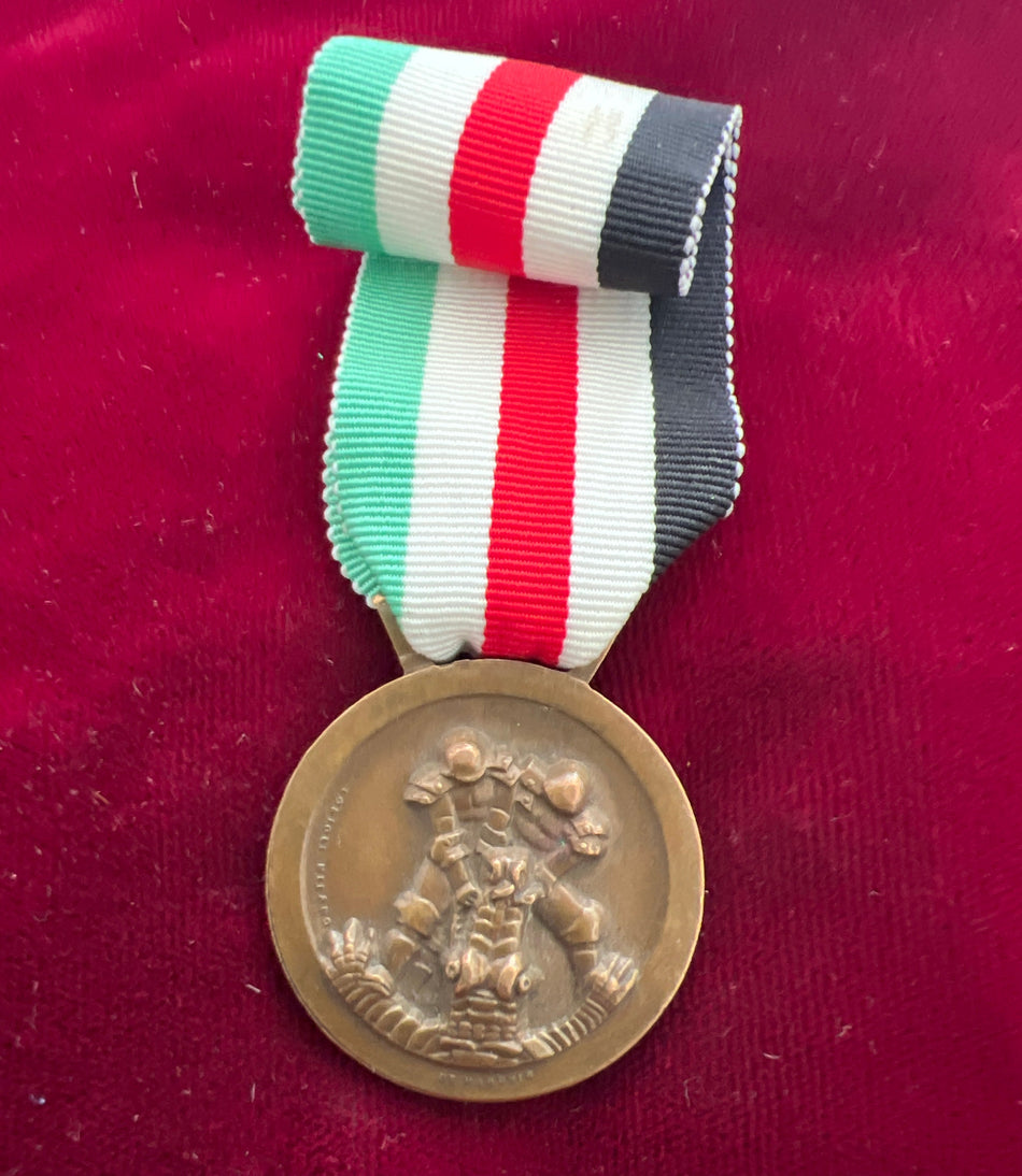 Italy, Fascist North Africa Medal, 1941/42, in bronze, a good example of type