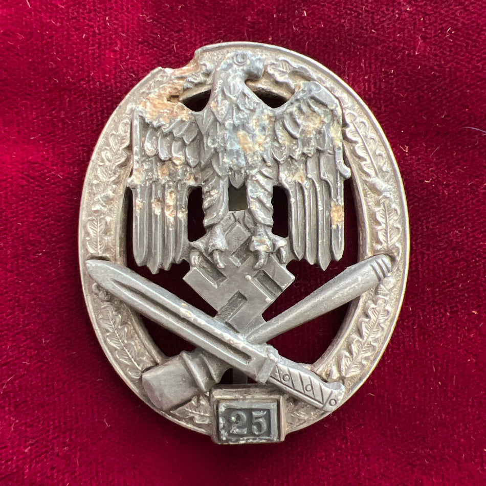Nazi Germany, General Assault Badge, 25 assaults, some corrosion on surface of badge, scarce