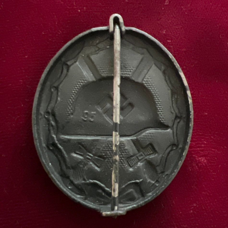 Nazi Germany, Wound Badge, maker marked number 95, scarce