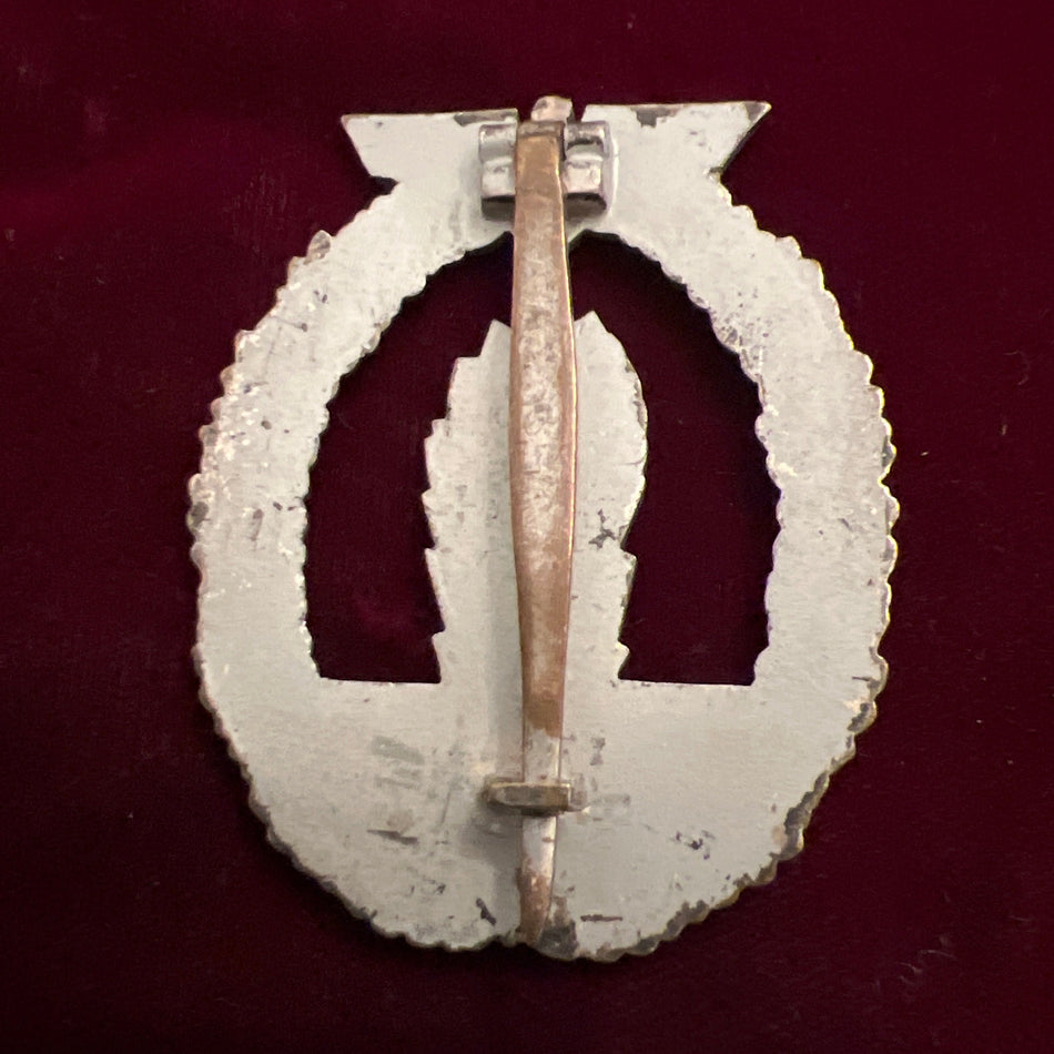 Nazi Germany, Kriegsmarine Minesweeper War Badge, unmarked but early type