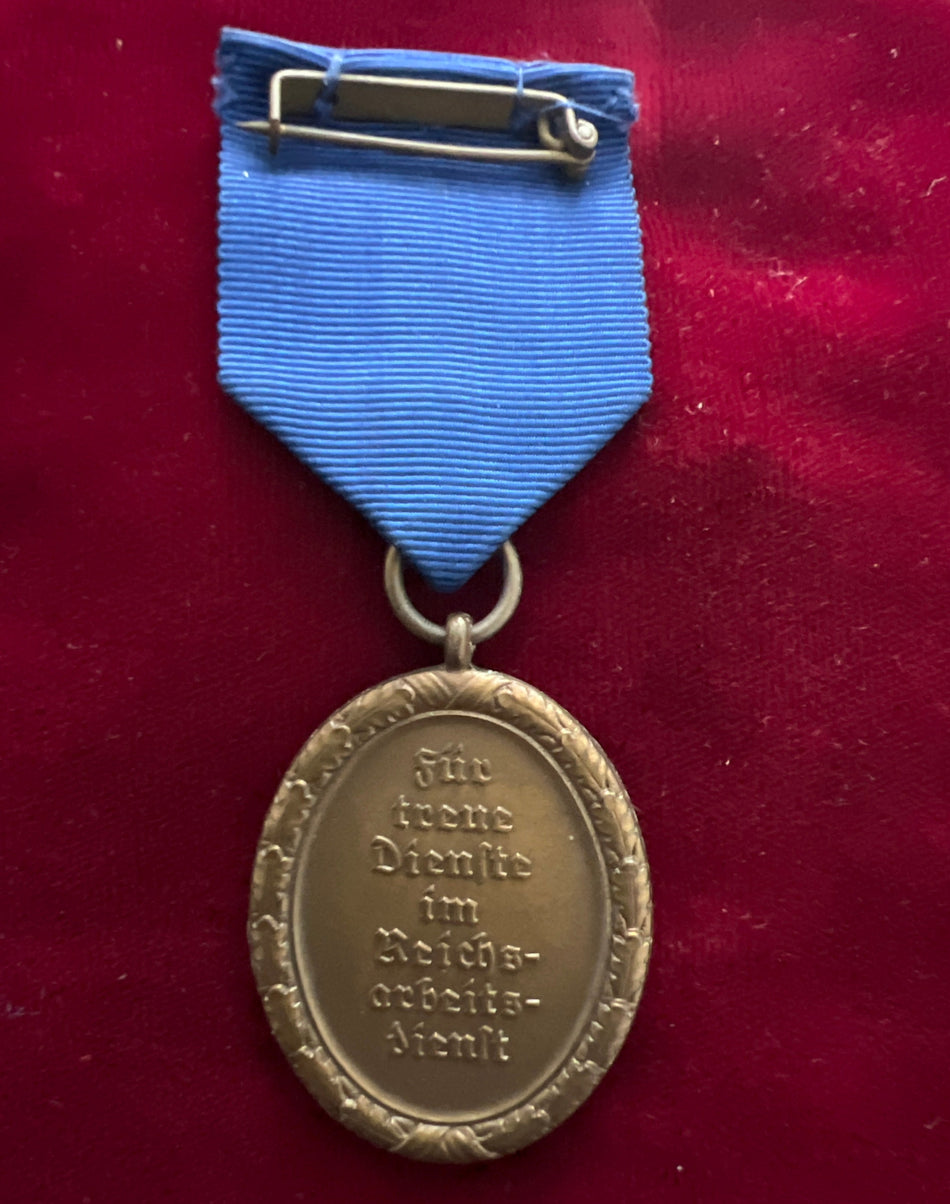 Nazi Germany, RAD 4 Years Long Service Medal, bronze, a good example with pin fitting