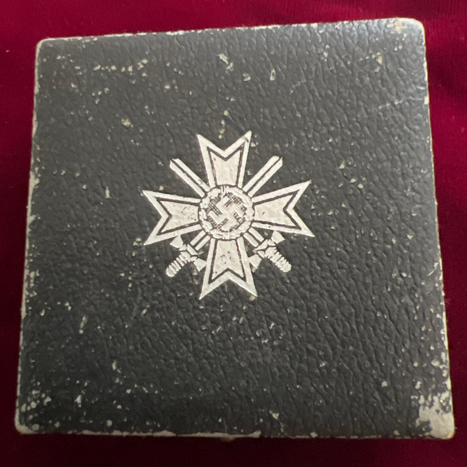 Nazi Germany, War Merit Cross with swords, 1st class, in original case by Klein and Quenzer, some wear