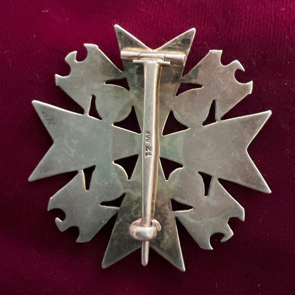 Nazi Germany, Order of the German Eagle, civil, pin back star, silver gilt maker marked number 21, .900 silver, an excellent example