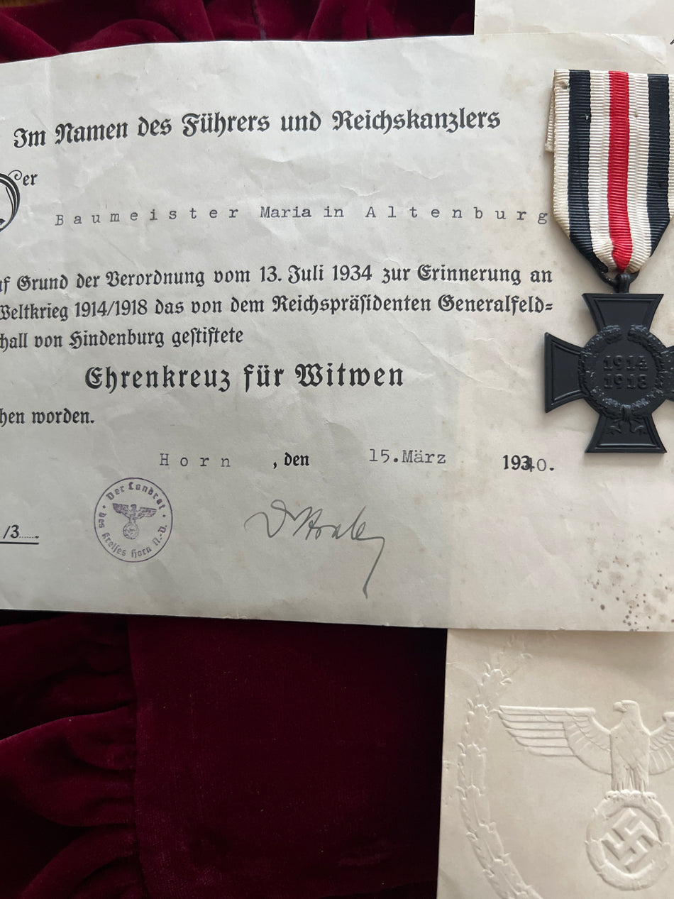 Nazi Germany, Next of Kin Cross with award document/ Mother's Cross in bronze with award document, to Maria Baumeister in Altenburg, an interesting pair