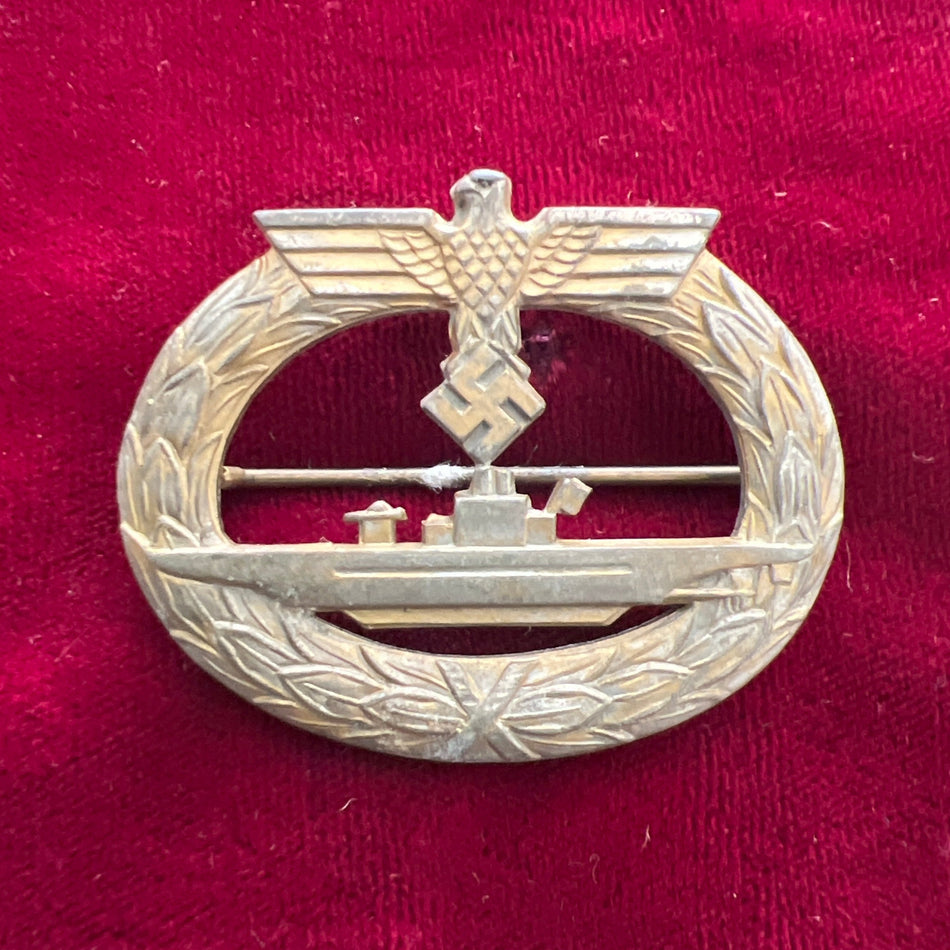 Nazi Germany, U-Boat War Badge, maker marked FO, some gilt on badge, late-war, a good example of type