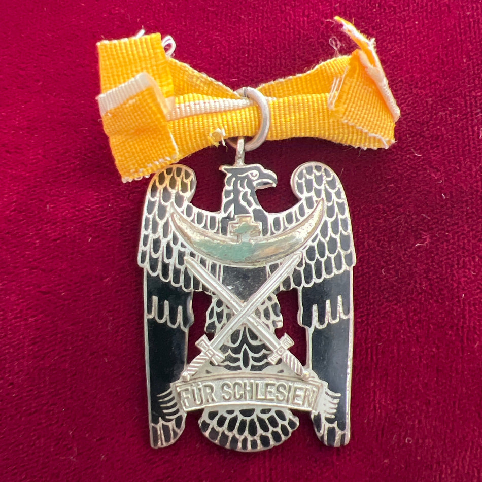 Germany, Campaign Medal for Schlesien (Silesia), a good example with correct fittings