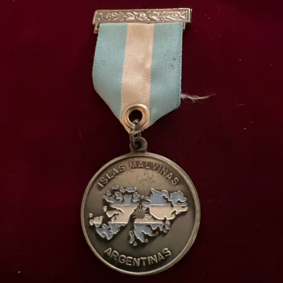 Argentina, Falklands War 25th Anniversary Commemorative Medal, 1982-2007, named to C. Lomoro, scarce