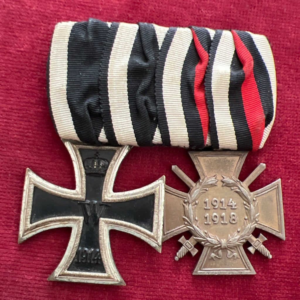 WW1 Iron Cross/ Cross of Honour 1914-18 pair, unmarked on both medals