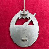 Nazi Germany, Coastal Artillery War Badge, marked F.L.L.43, good gilt to badge