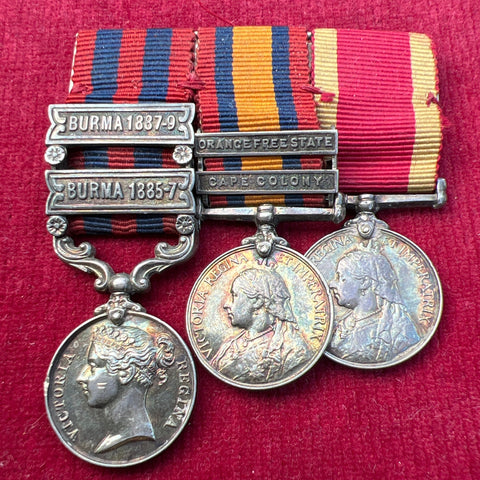 Victorian group of 3 miniatures: India General Service Medal, Queen's South Africa Medal & China Medal 1900, a nice set
