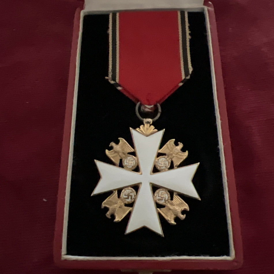 Nazi Germany, Order of Merit of the German Eagle, officer class, in original leather case, fine example