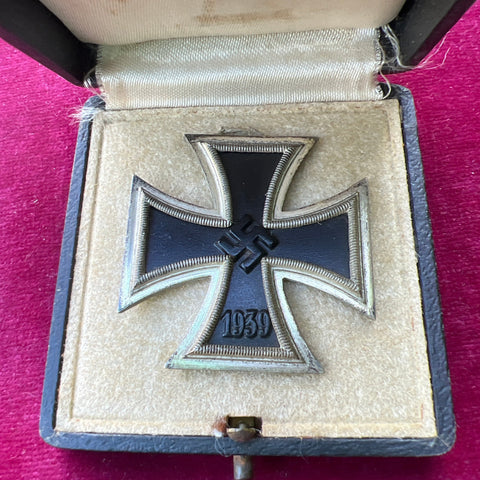 Nazi Germany, Iron Cross, maker marked number 4, in original case, a good example