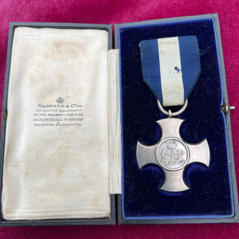 Distinguished Service Cross (DSC), hallmarked for 1918-19, in original case, scarce