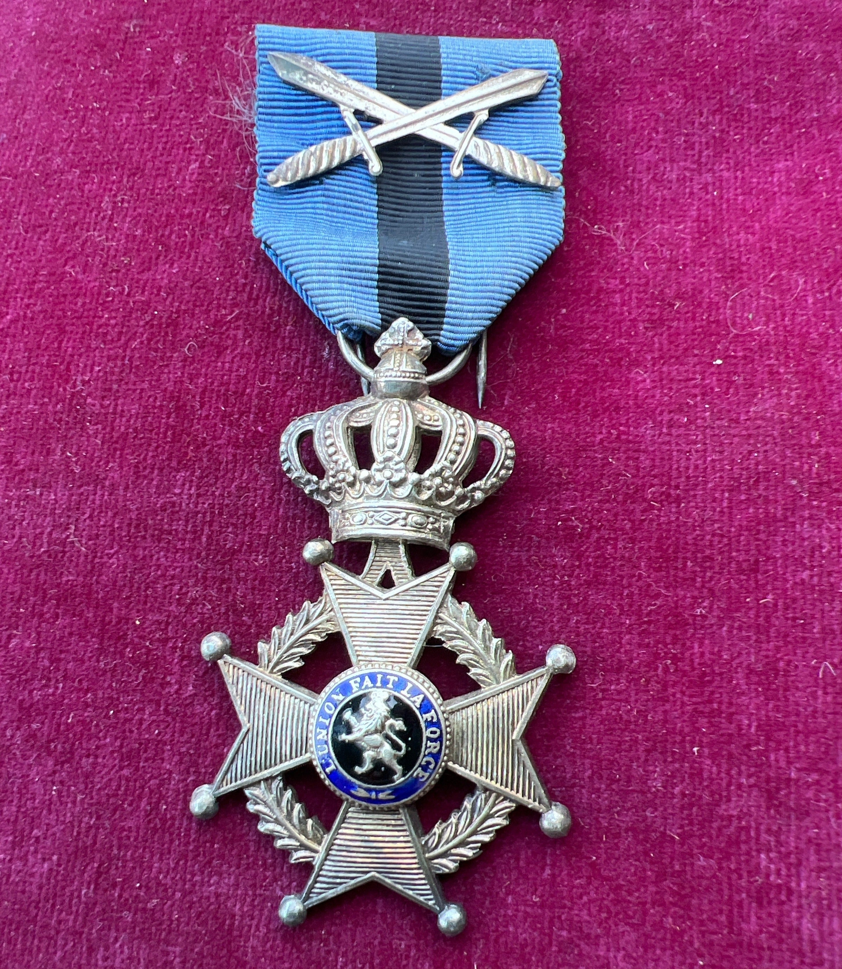 Belgium, Order of Leopold, silver cross with swords, 5th class, milita ...
