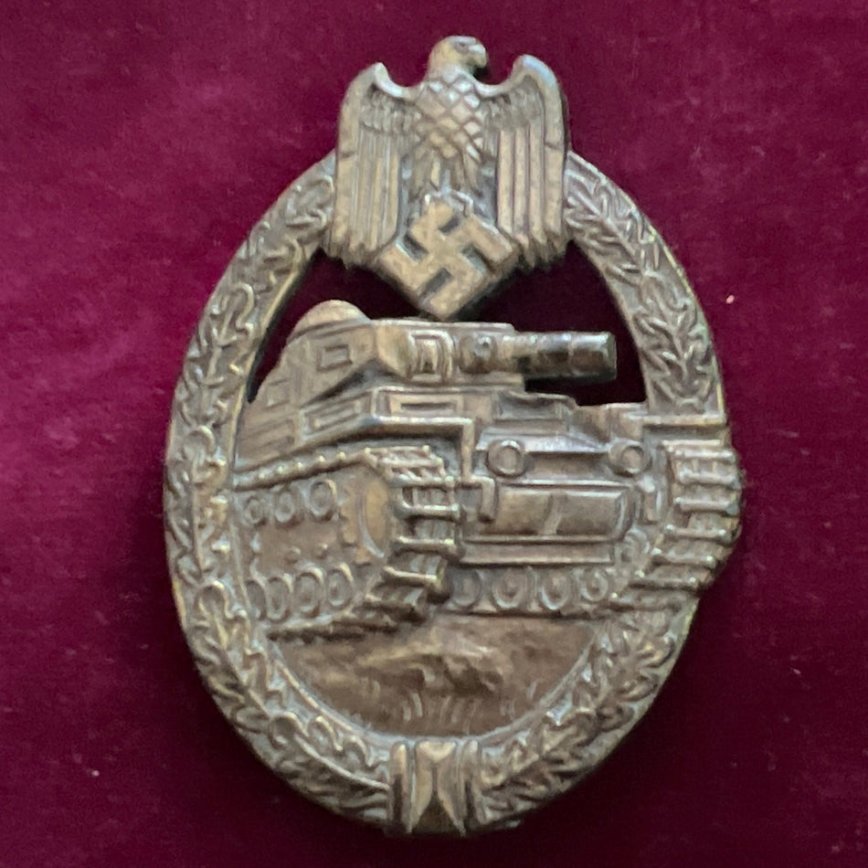 Nazi Germany, Tank Battle Badge, bronze type, unmarked, a good example