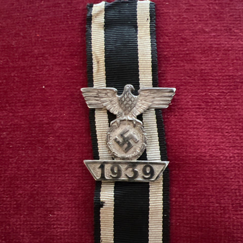 Nazi Germany, bar to the Iron Cross, 2nd class, a good example, on original WW1 ribbon