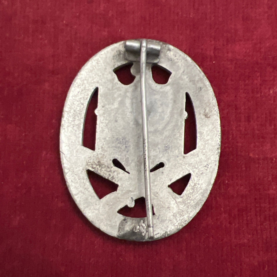 Nazi Germany, General Assault Badge, unmarked, late-war, hook missing