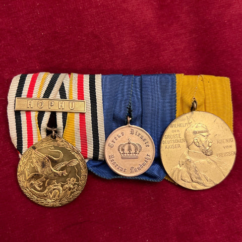 Germany, group of 3: China Campaign Medal 1900-1901 with scarce Hophu bar, Prussia Long Service Medal, Kaiser 100 Year Anniversary, medals in excellent condition