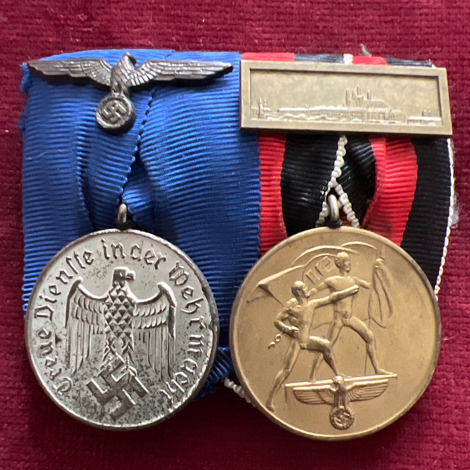 Nazi Germany, Armed Forces 4 Years Long Service Medal & Entry Into Czechoslovakia with scarce Prague bar