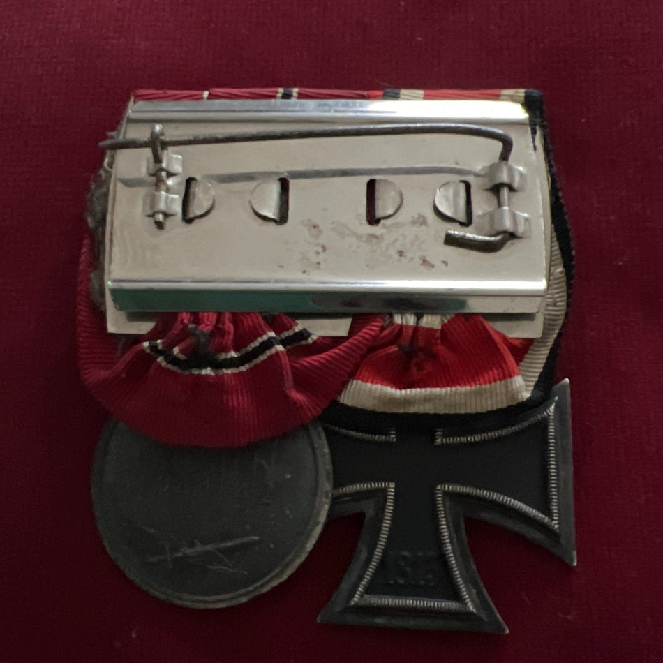 Nazi Germany, Iron Cross/ Russian Front Medal 1941-42 pair